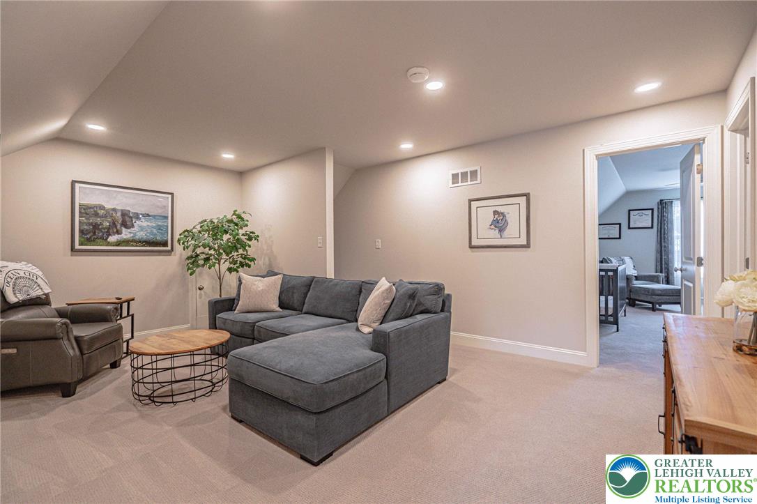 4475 Stonebridge Drive