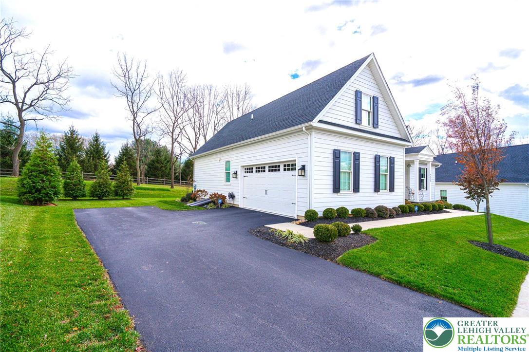 4475 Stonebridge Drive