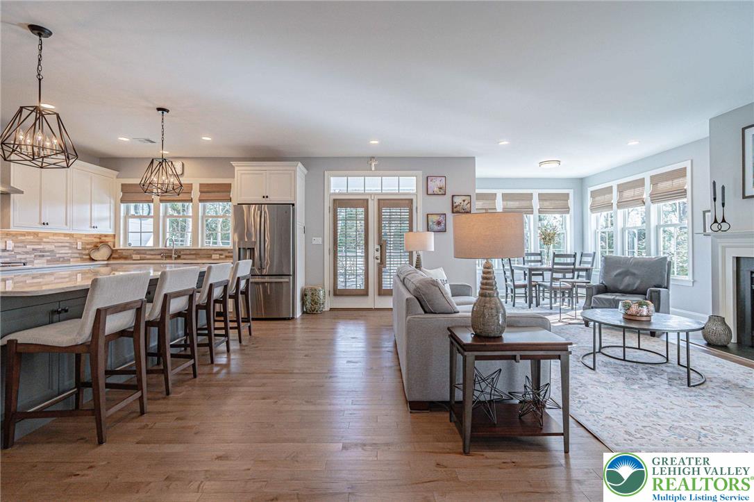 4475 Stonebridge Drive