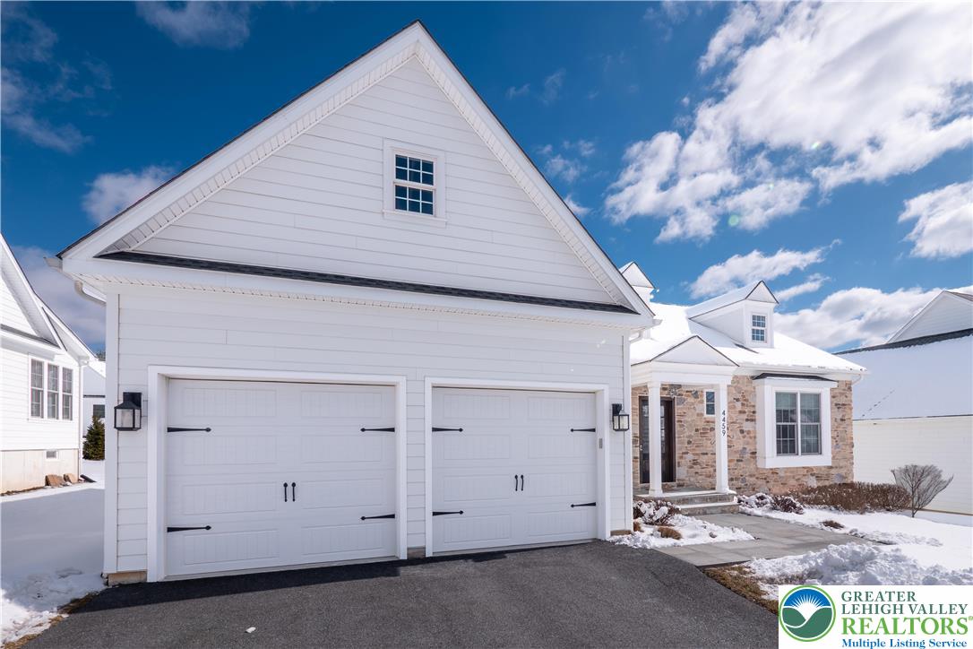 4459 Old Saucon Road