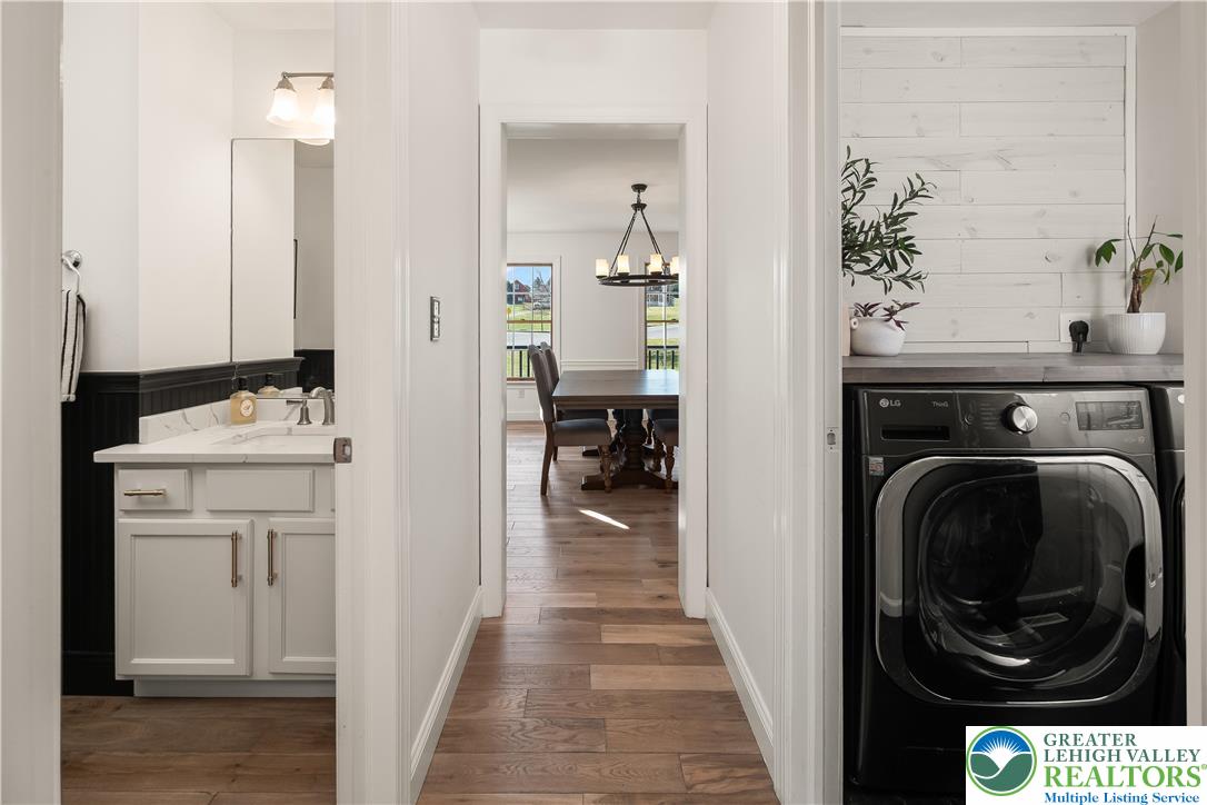 4801 Meadowview Terrace