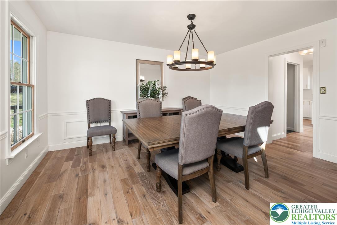 4801 Meadowview Terrace