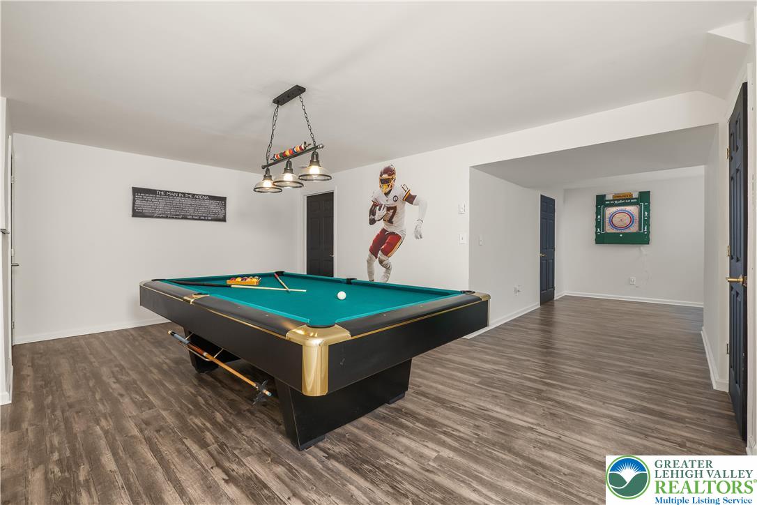 4801 Meadowview Terrace