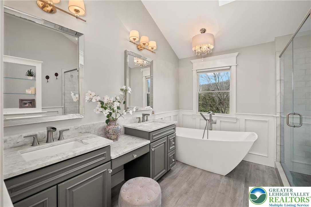 4801 Meadowview Terrace