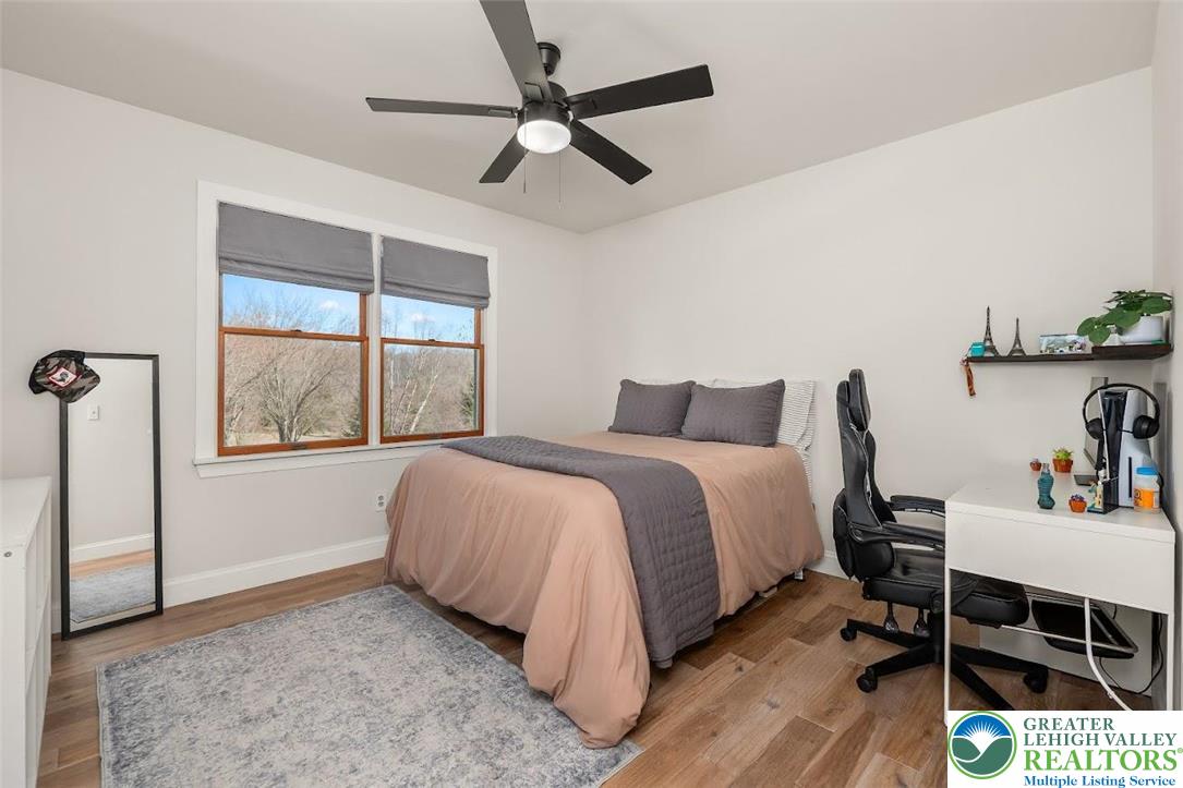 4801 Meadowview Terrace