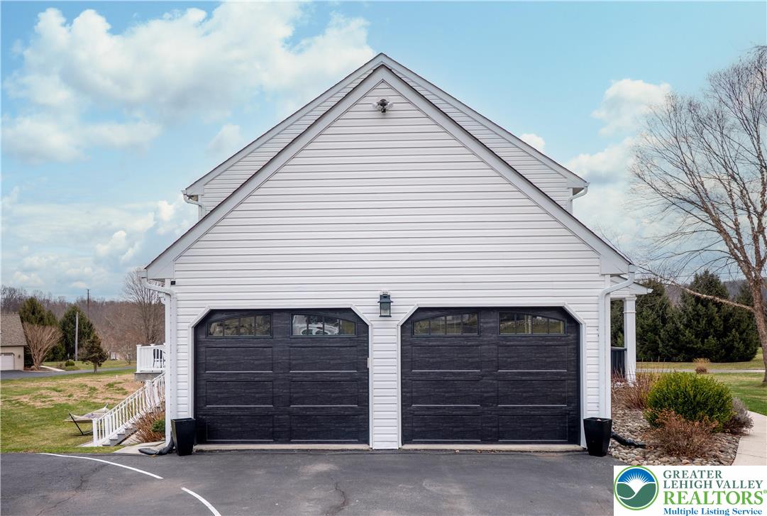 4801 Meadowview Terrace