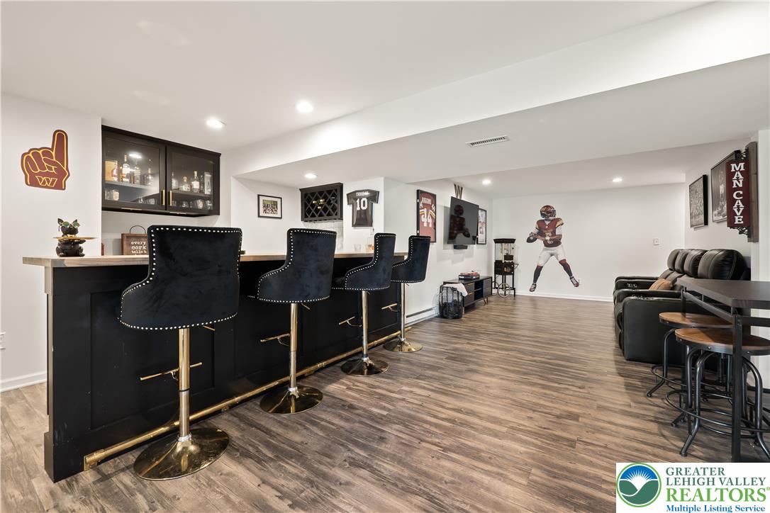 4801 Meadowview Terrace