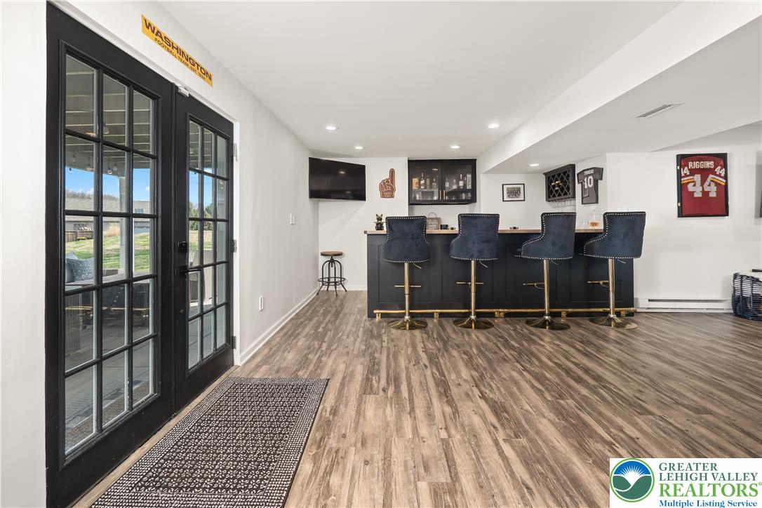 4801 Meadowview Terrace