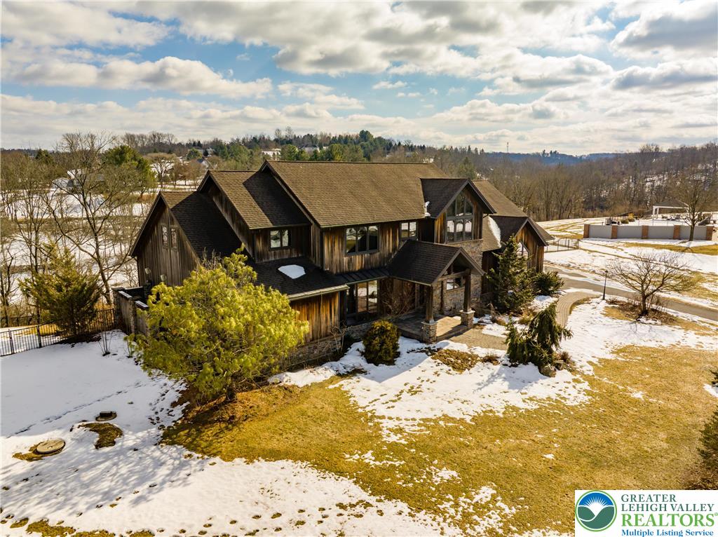 3845 Buck Hill Circle