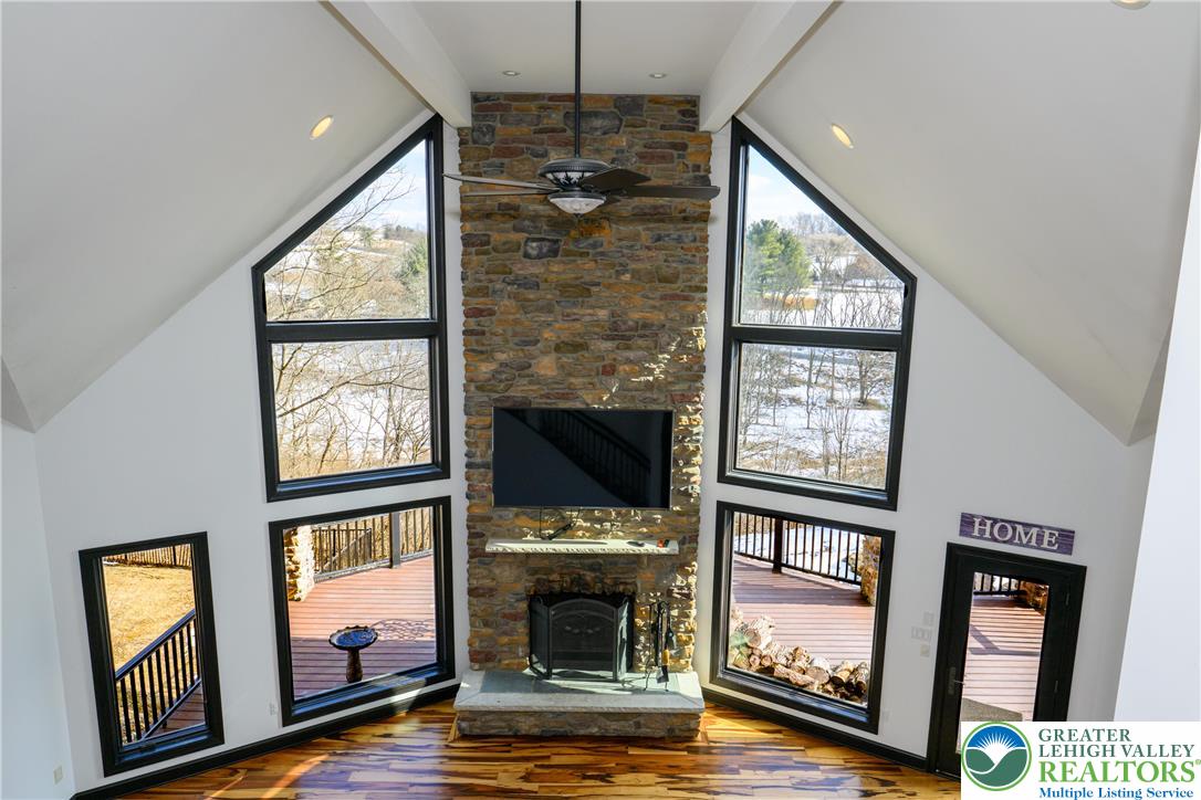 3845 Buck Hill Circle