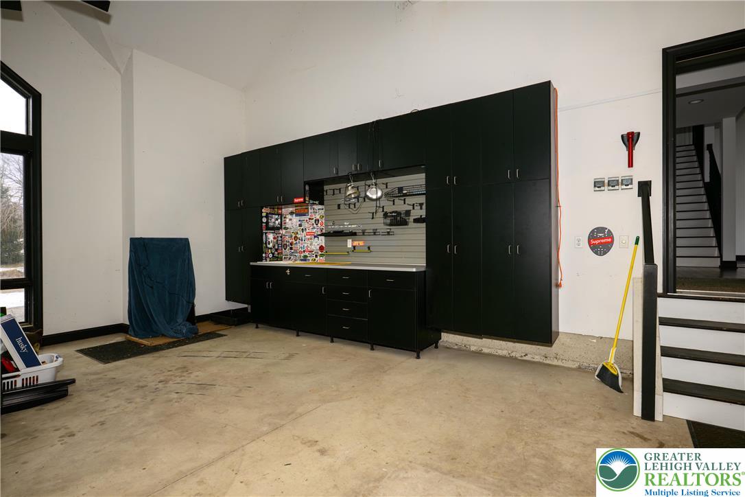 3845 Buck Hill Circle