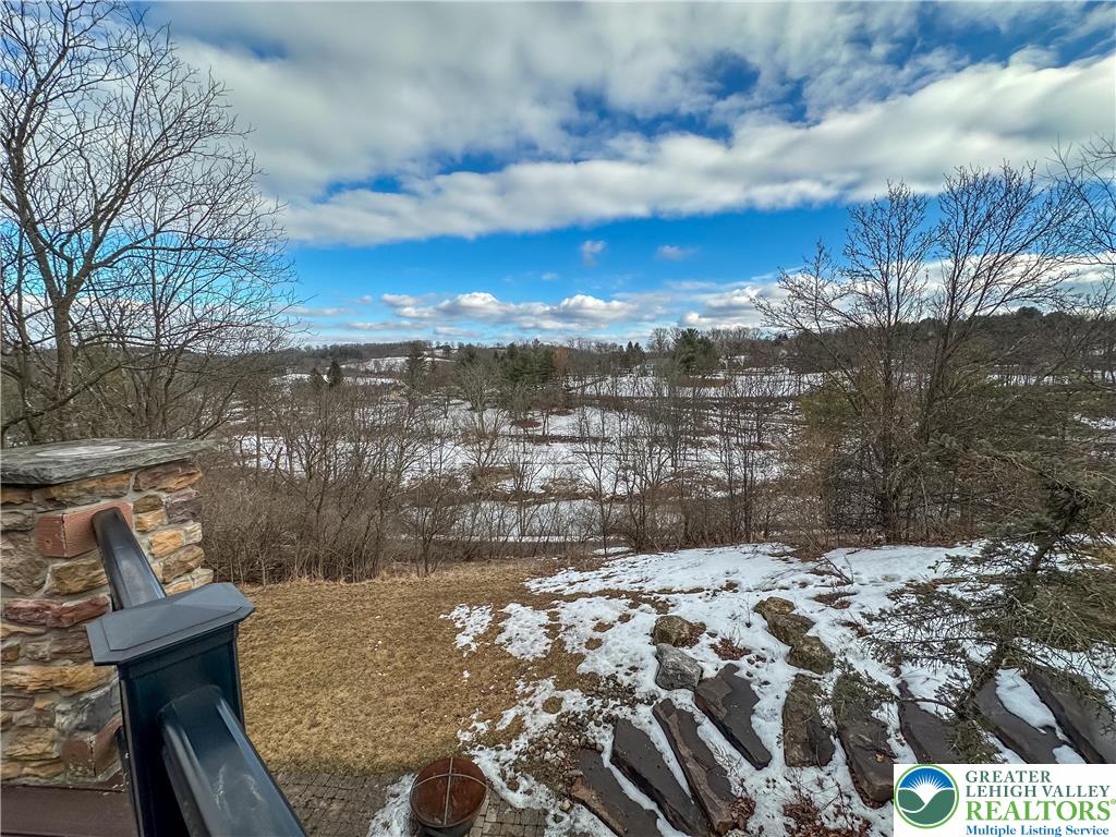 3845 Buck Hill Circle