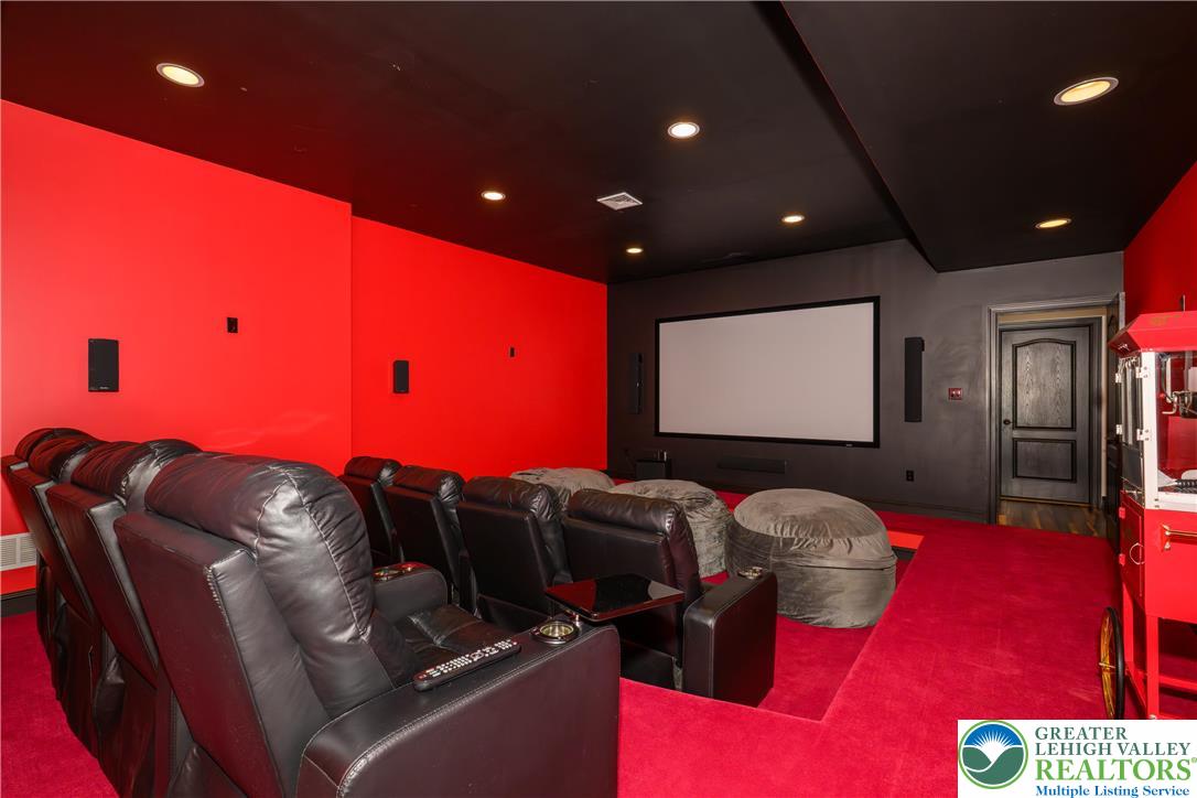 3845 Buck Hill Circle