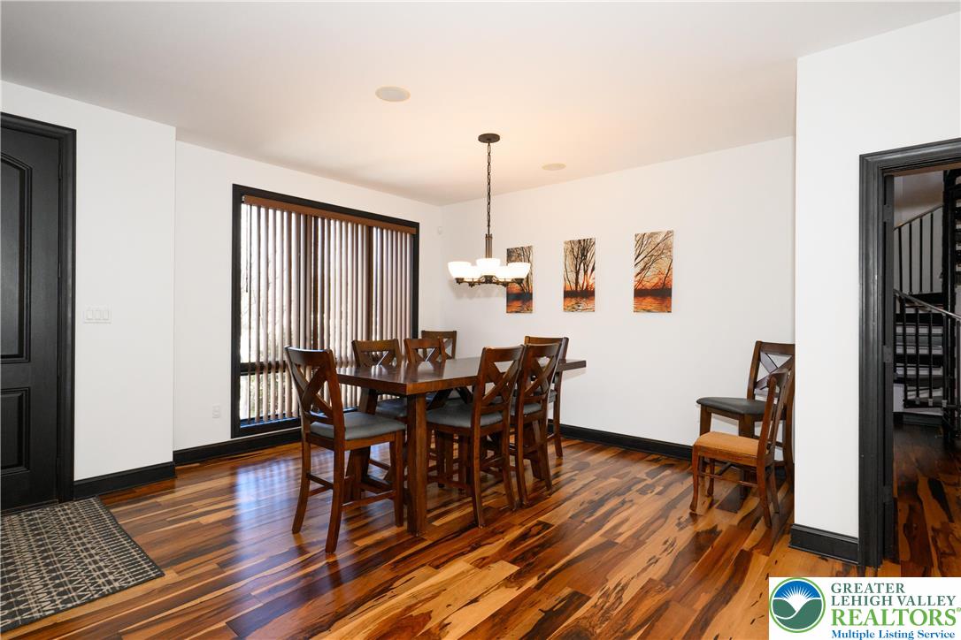 3845 Buck Hill Circle