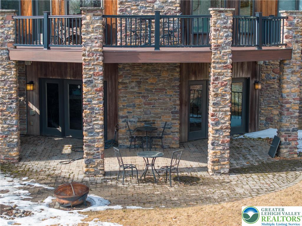 3845 Buck Hill Circle