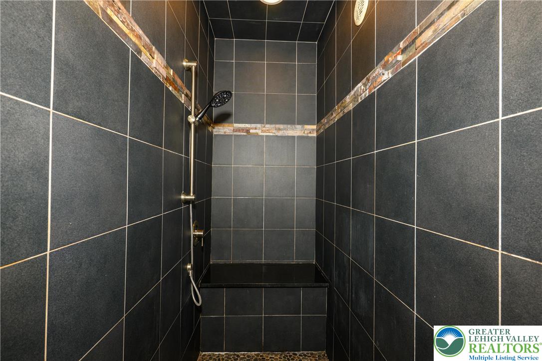 3845 Buck Hill Circle