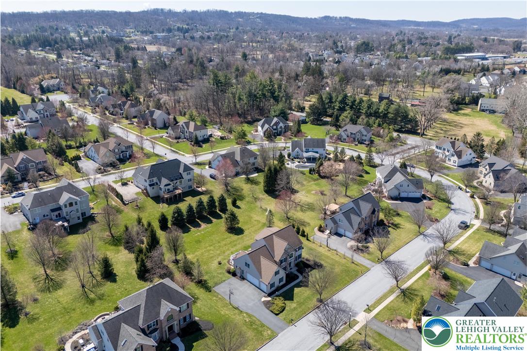 3350 North Bay Hill Drive