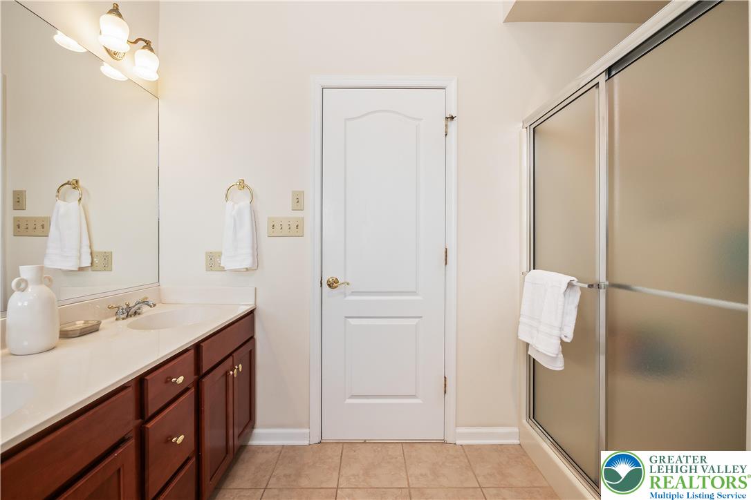 3350 North Bay Hill Drive