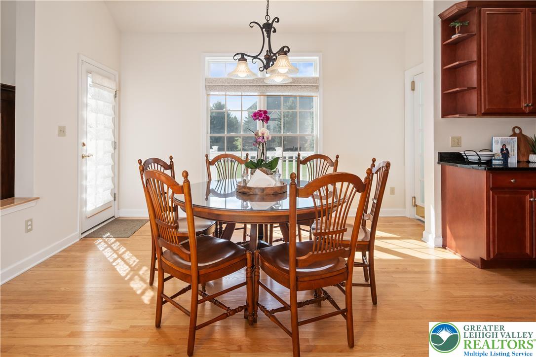 3350 North Bay Hill Drive