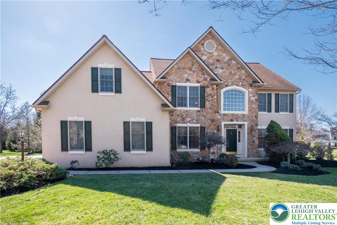 3350 North Bay Hill Drive