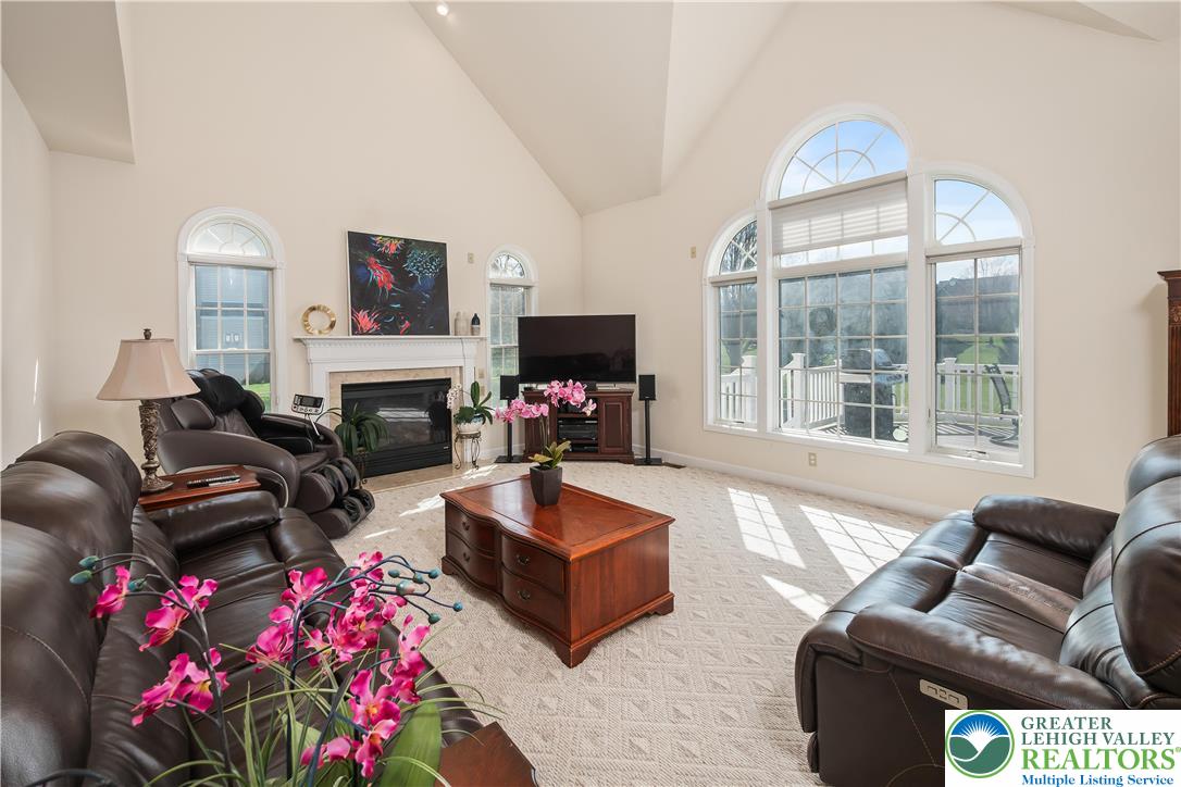 3350 North Bay Hill Drive