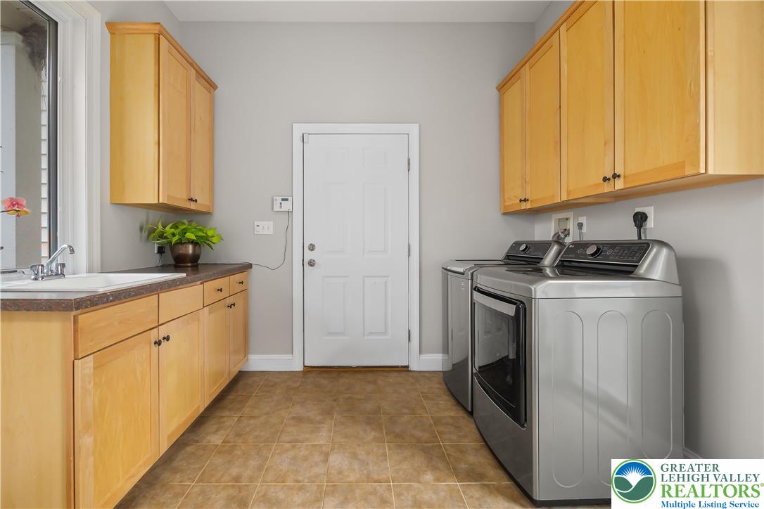 6410 Sweetbriar Lane