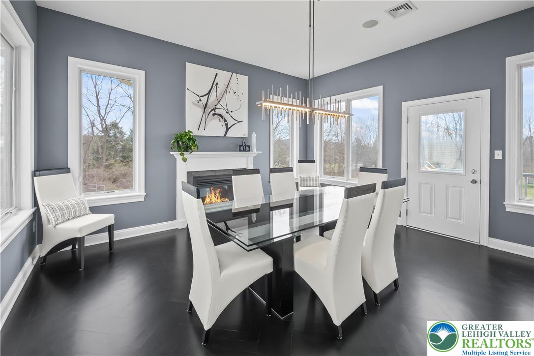 6410 Sweetbriar Lane