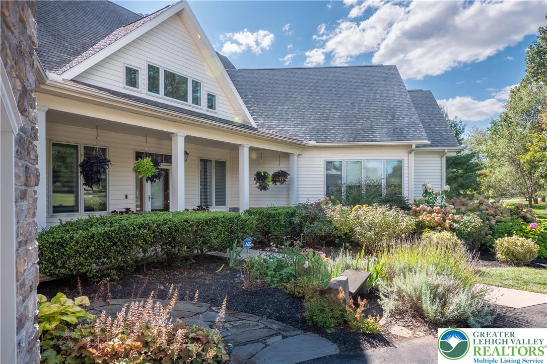 6410 Sweetbriar Lane