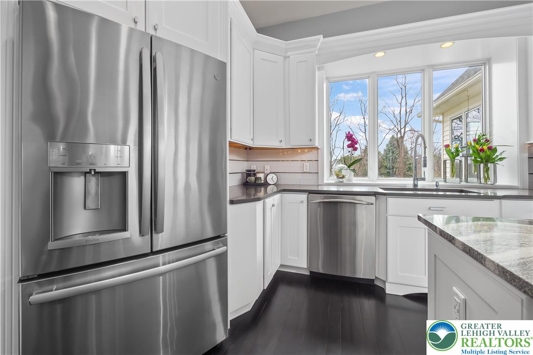 6410 Sweetbriar Lane