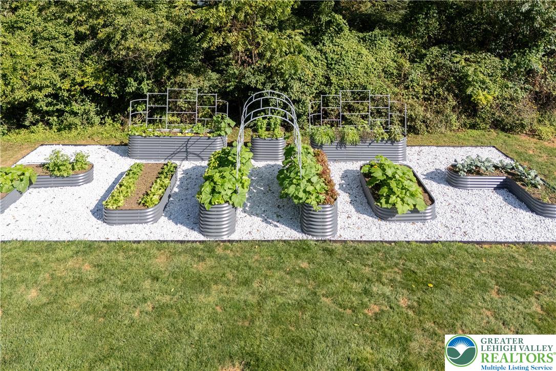 6410 Sweetbriar Lane