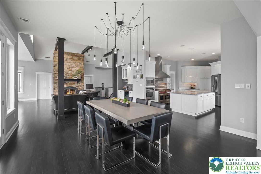 6410 Sweetbriar Lane