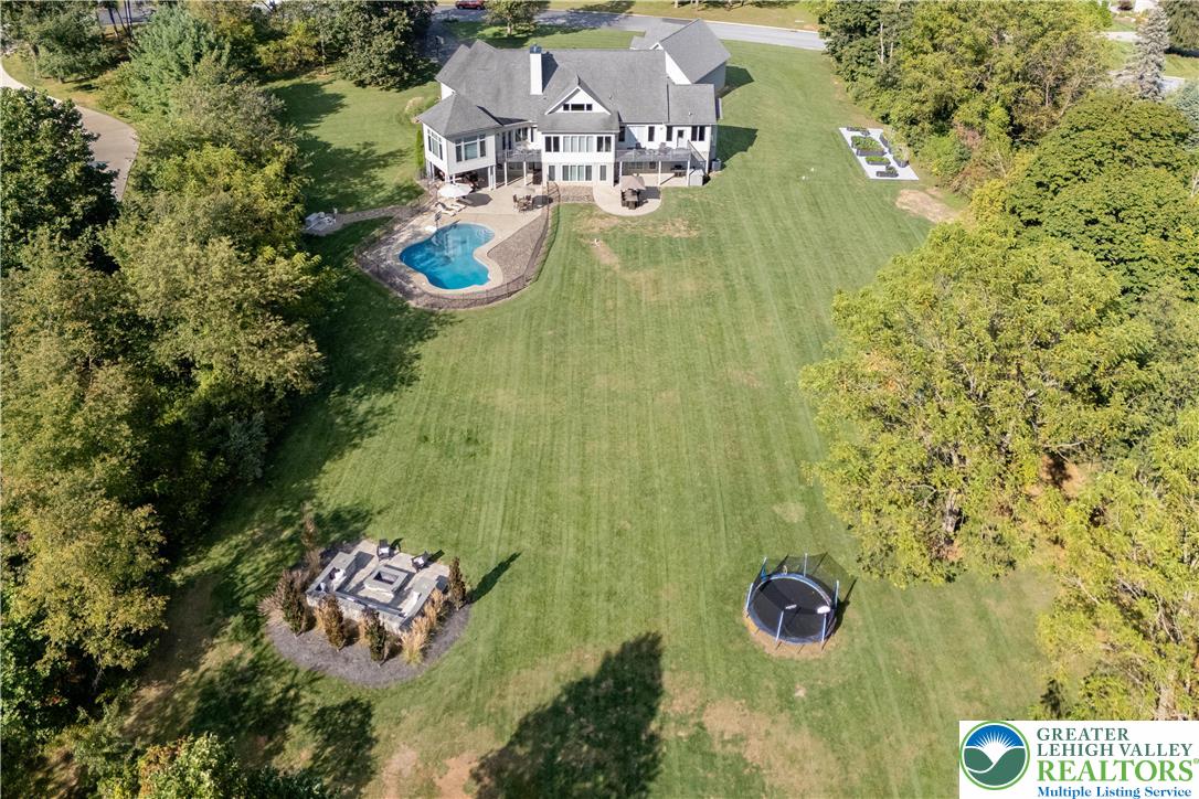 6410 Sweetbriar Lane