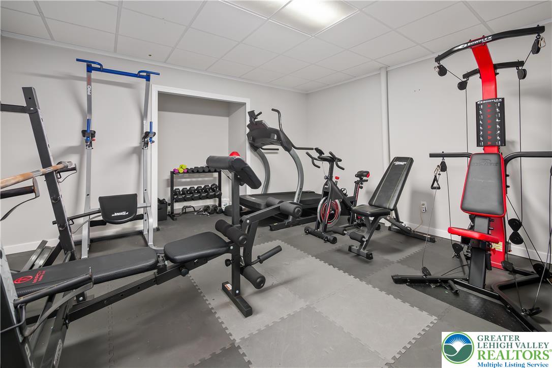 6410 Sweetbriar Lane