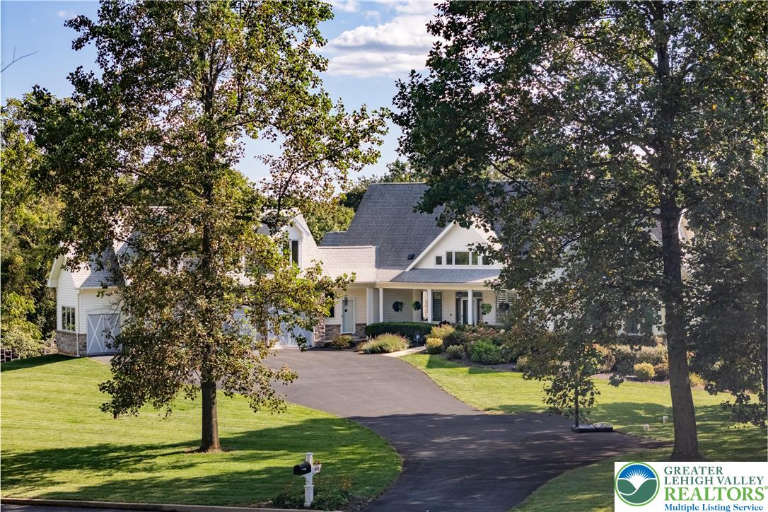 6410 Sweetbriar Lane