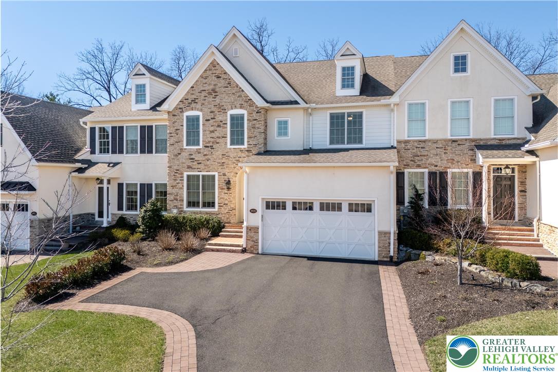 1970 Carriage Knoll Drive