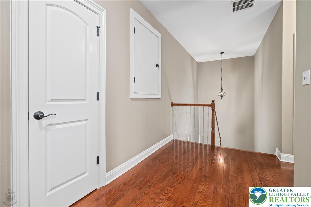 1970 Carriage Knoll Drive