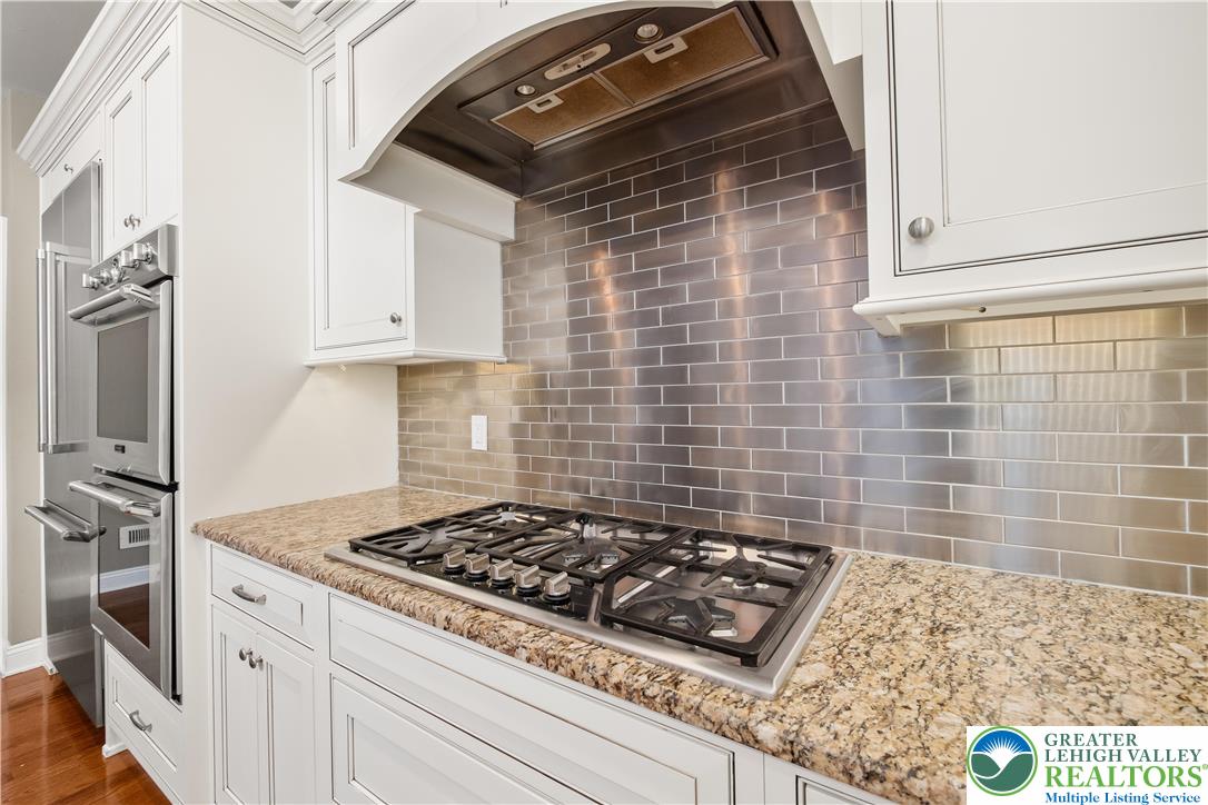 1970 Carriage Knoll Drive