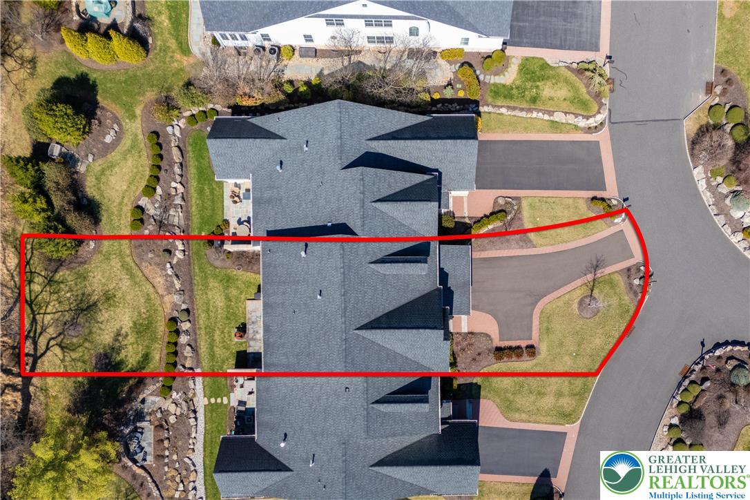 1970 Carriage Knoll Drive