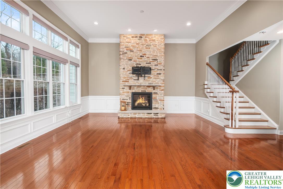 1970 Carriage Knoll Drive