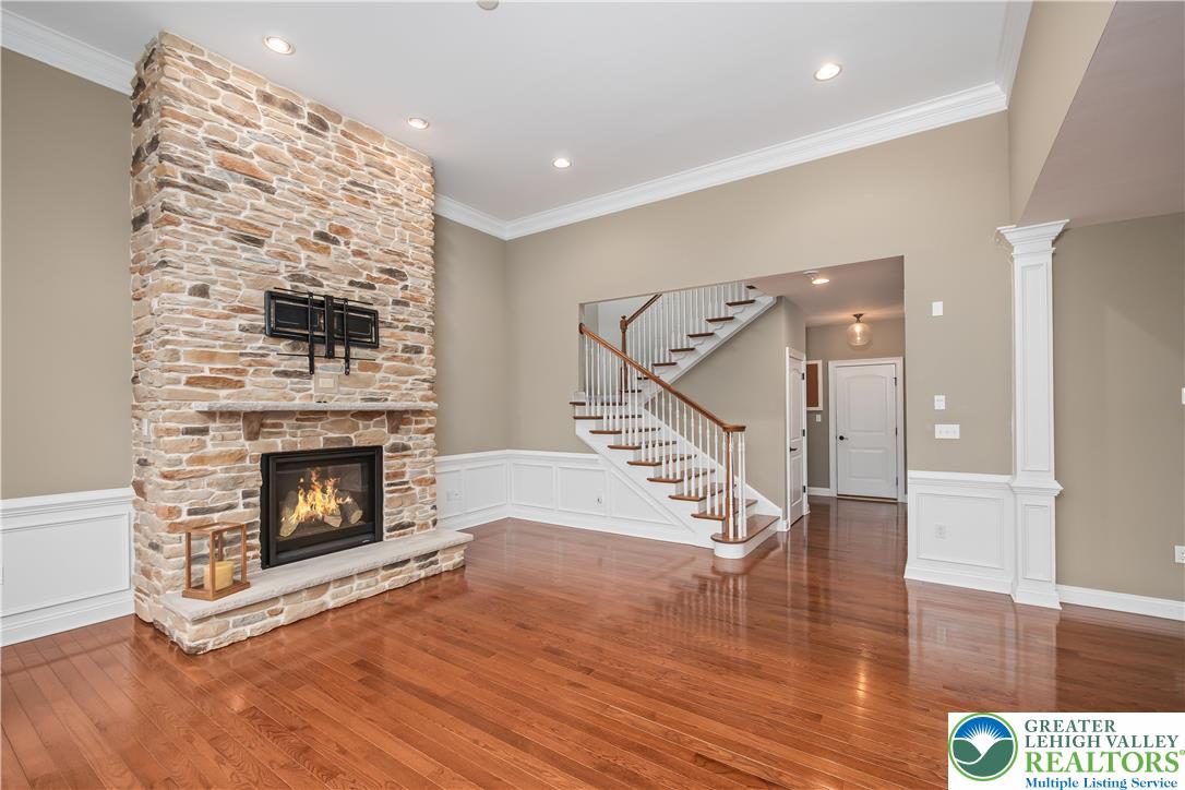 1970 Carriage Knoll Drive