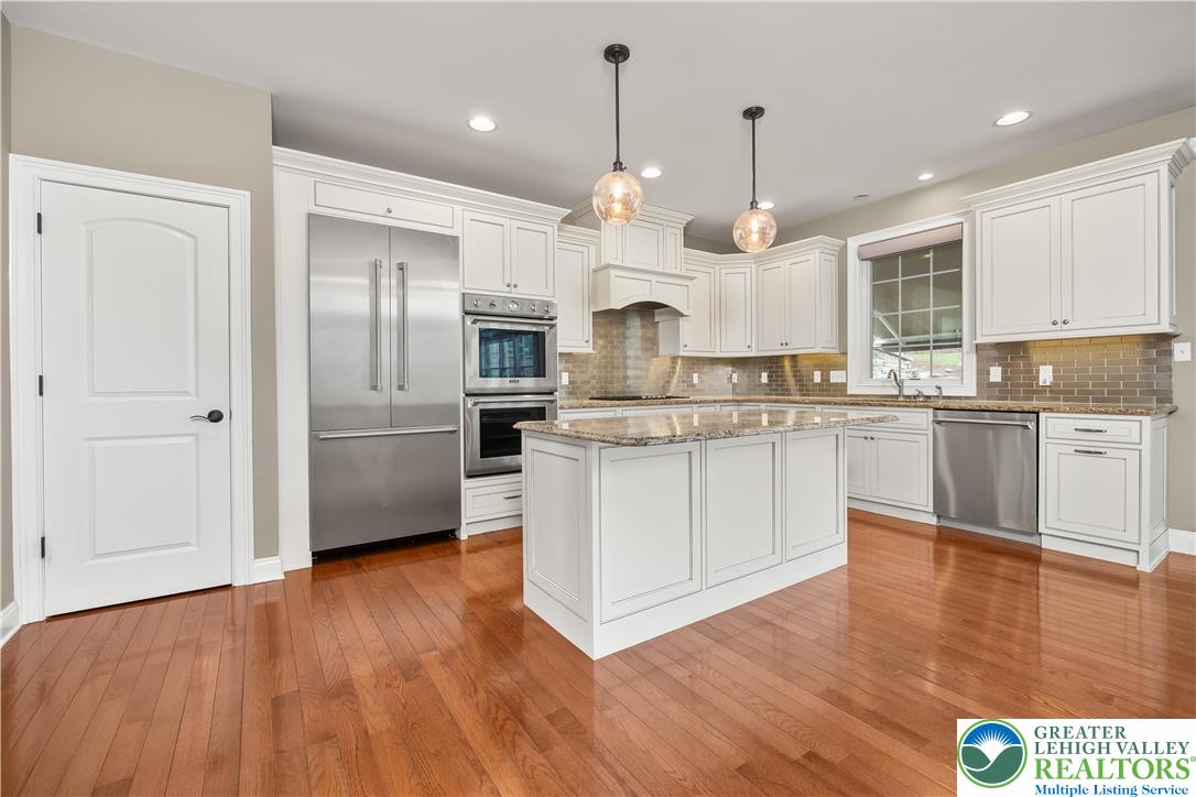 1970 Carriage Knoll Drive