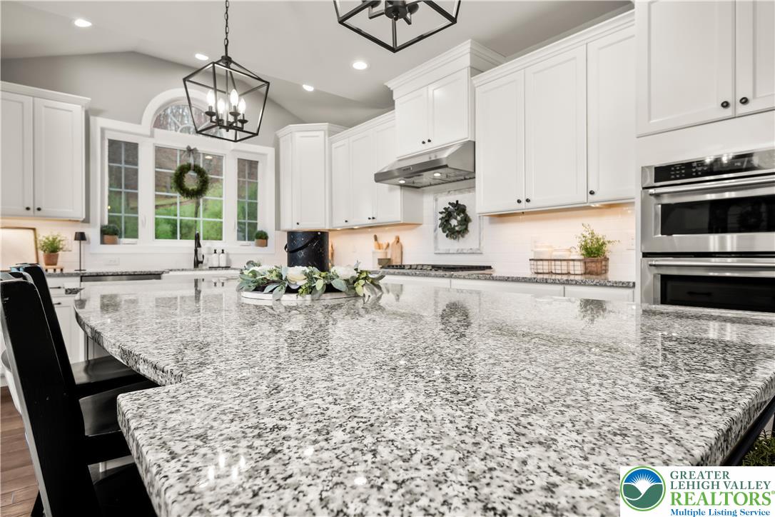 6215 Fox Glove Lane