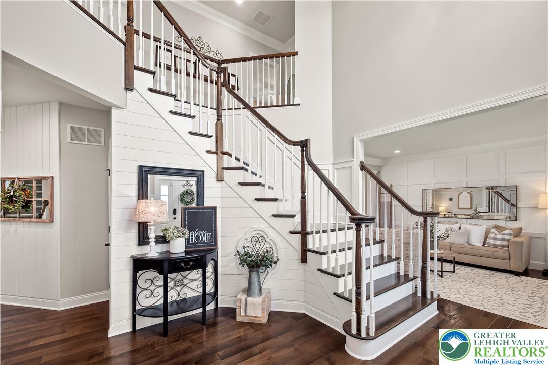 6215 Fox Glove Lane