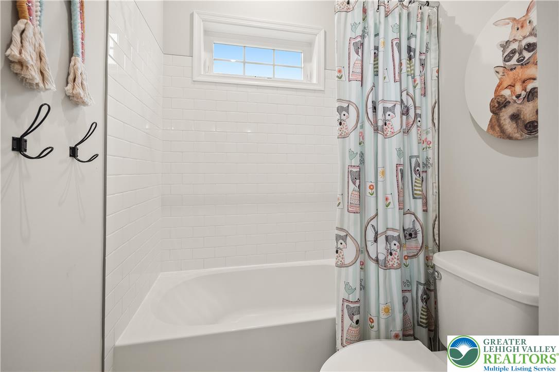 6215 Fox Glove Lane