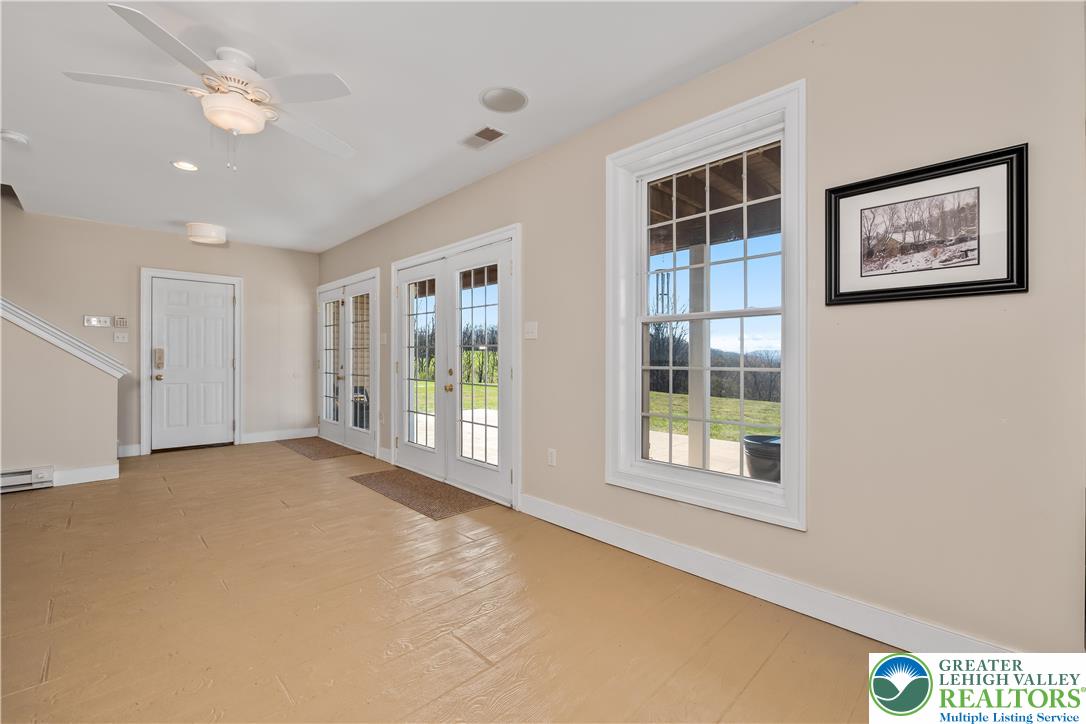 8419 Carpet Road