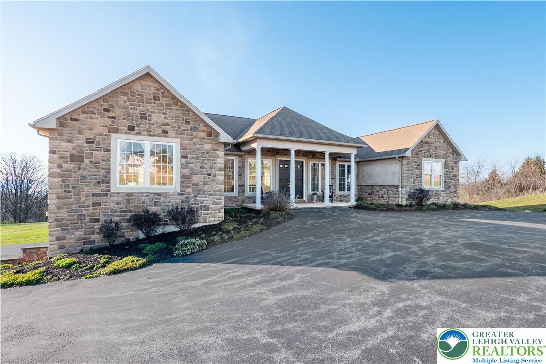 8419 Carpet Road