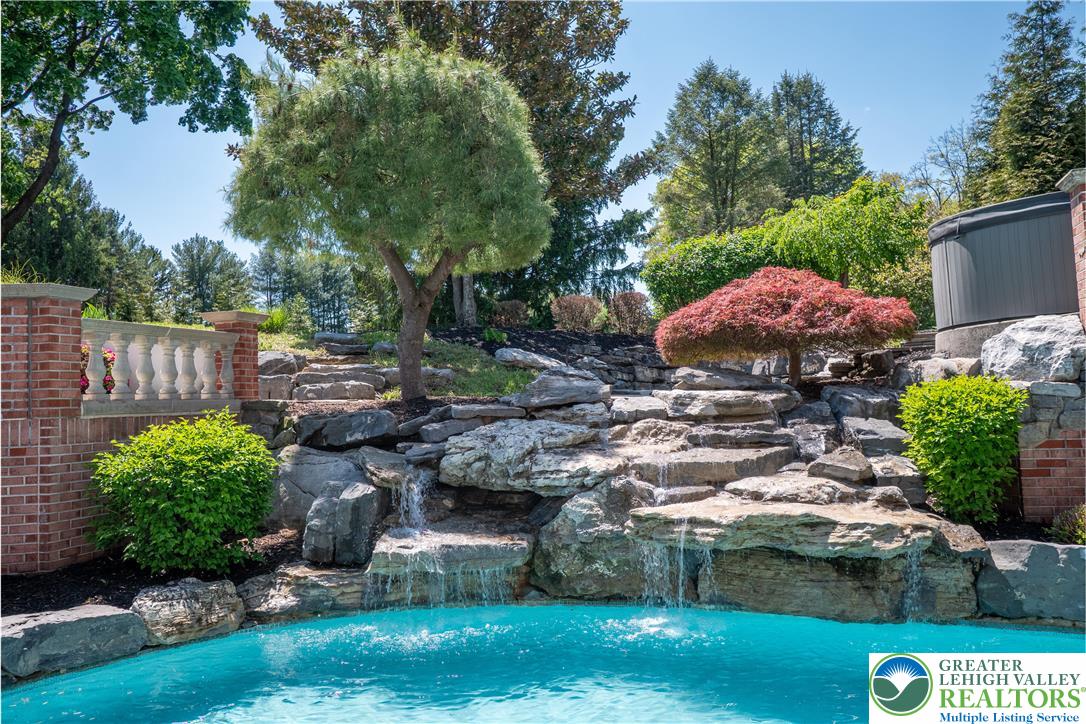 4250 Raynessa Court