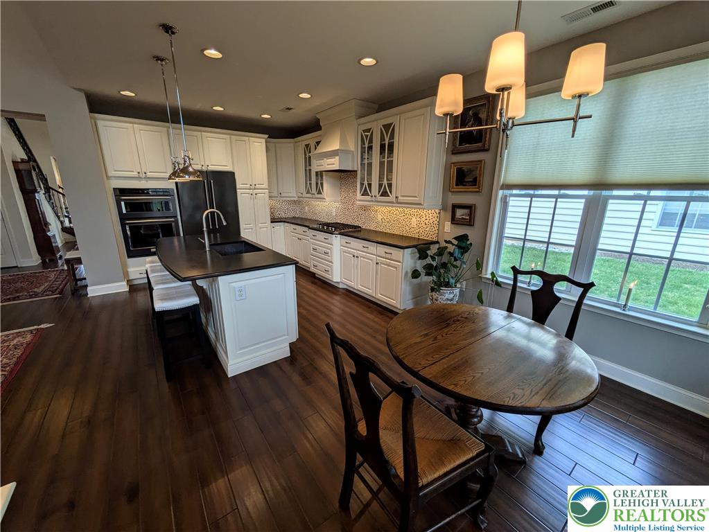 4362 Founders Drive
