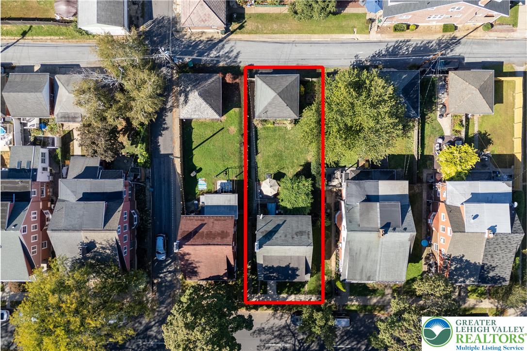 1133 North New Street