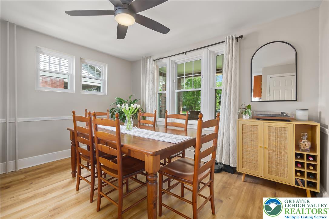 1133 North New Street